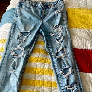 American eagle jeans size 8.